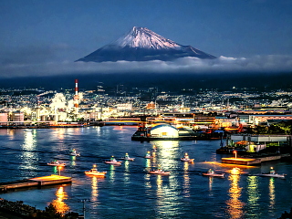 2025�N12��17��