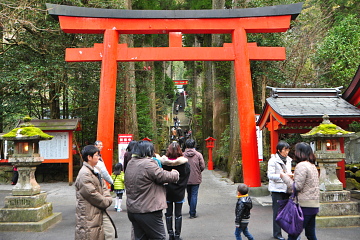 まずは箱根神社で初詣