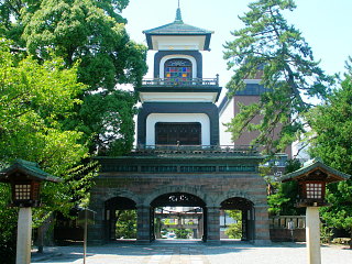 尾山神社 「神門」